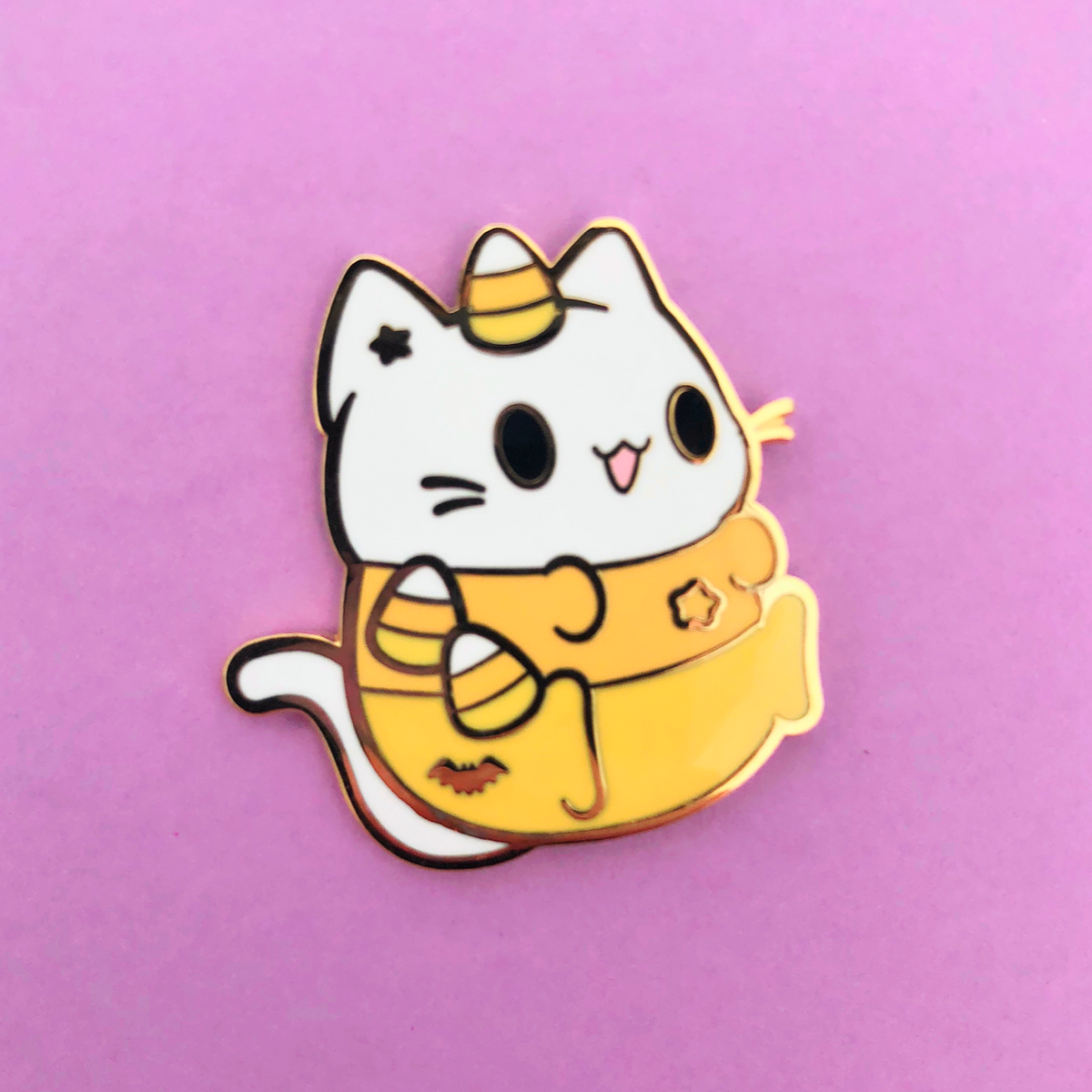 GLITTER Witch Cat Hard Enamel Pin Cute Halloween Enamel Pin Kawaii