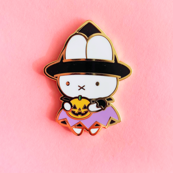 Bunny Witch Halloween Enamel Pin